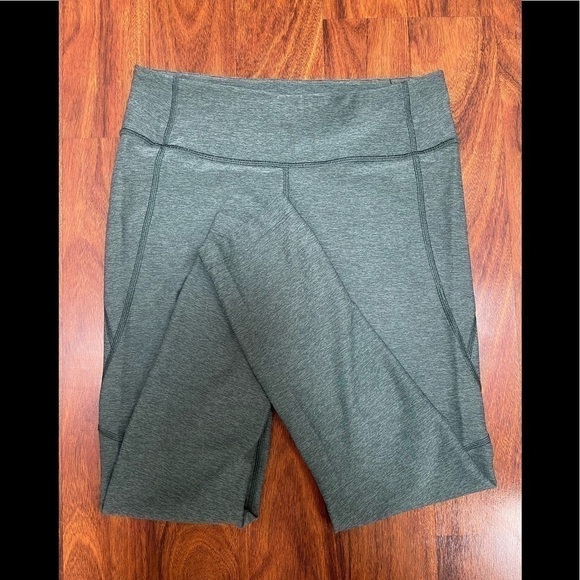 OUTDOOR Voices Mid Rise Leggings Green Activewear Workout Yoga Women's medium - Picture 2 of 7